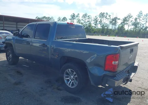 2010 Chevrolet Silverado 1500 Xtra Fuel Economy z USA, uszkodzony, nr VIN 3GCRCSE31AG169910